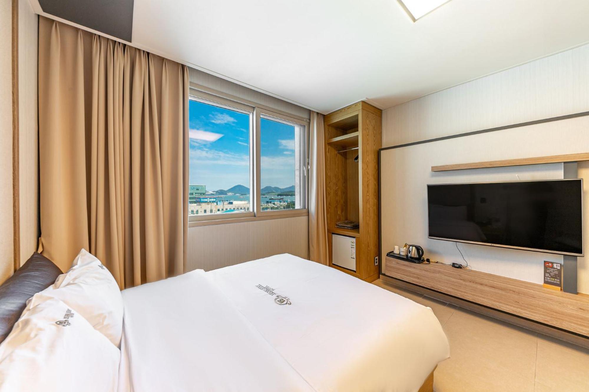 Yeosu Stay Hotel Habitación foto