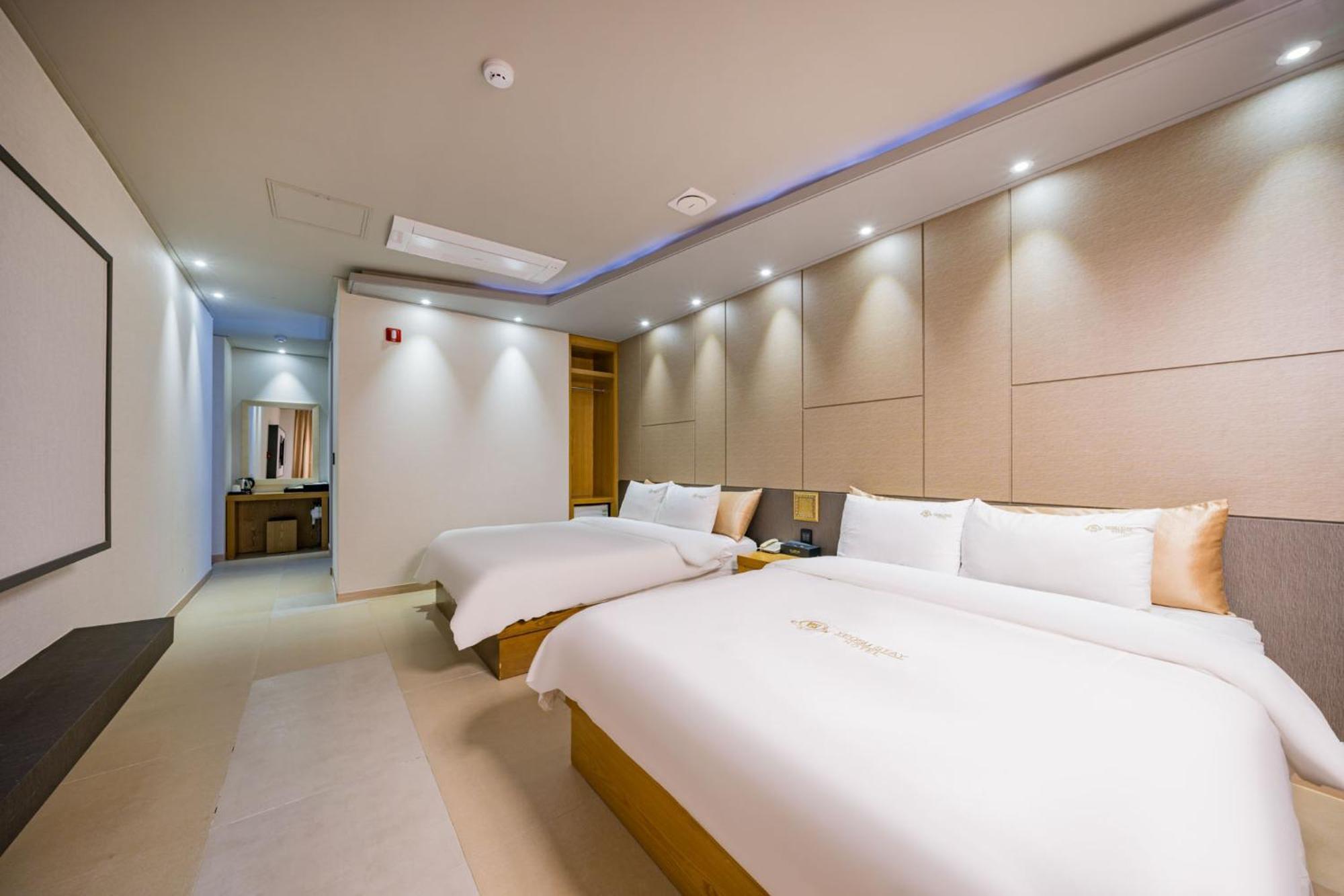 Yeosu Stay Hotel Habitación foto