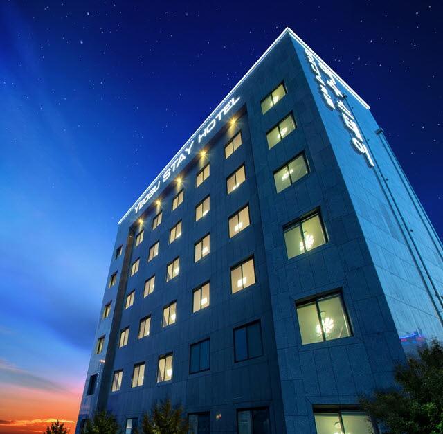 Yeosu Stay Hotel Exterior foto